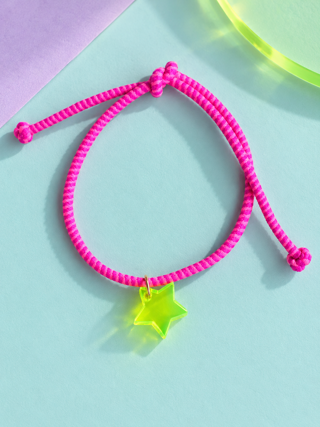LUME CHARMS ARMBAND NEONPINK/GELB mit STERN