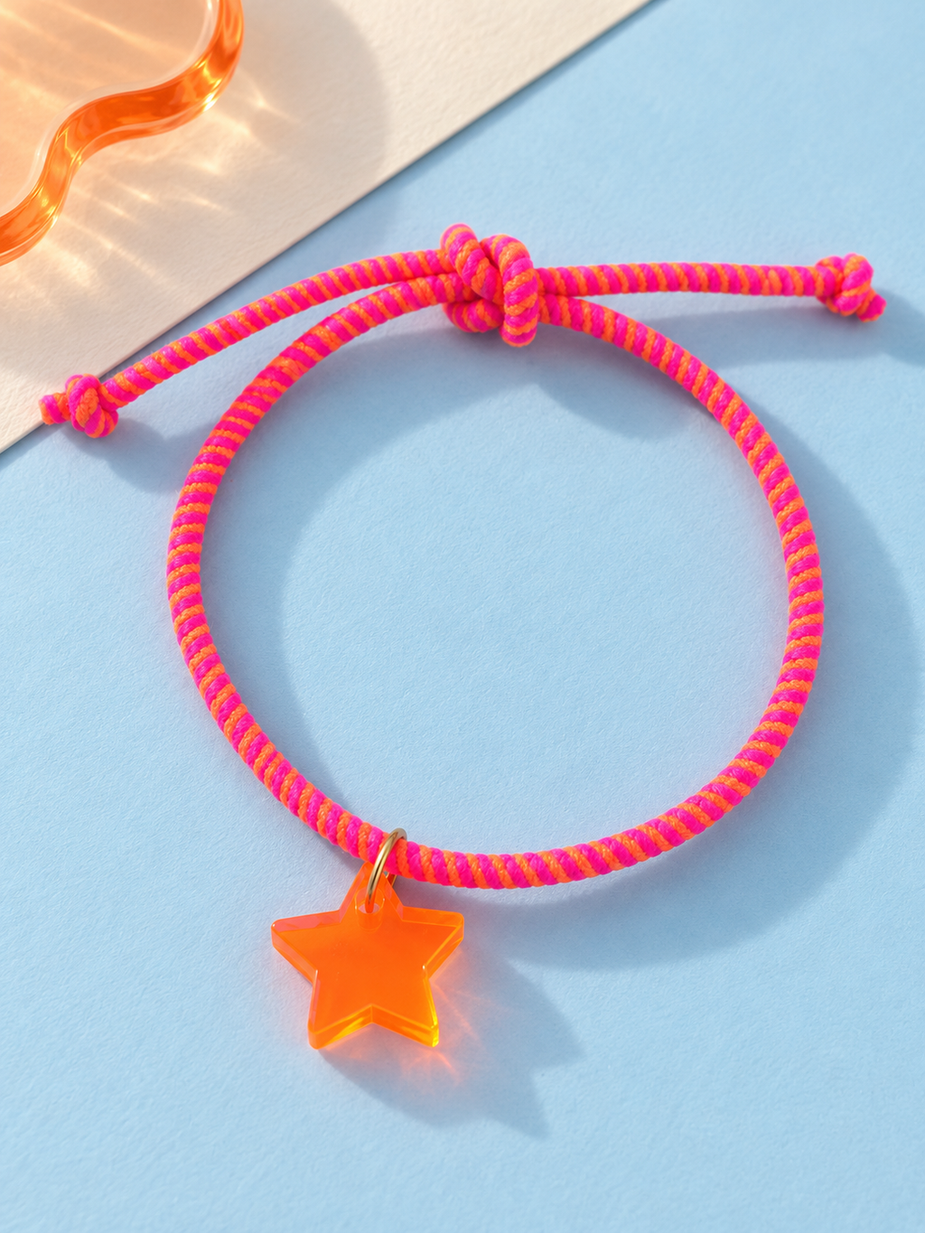 LUME CHARMS ARMBAND NEONPINK/ORANGE mit STERN